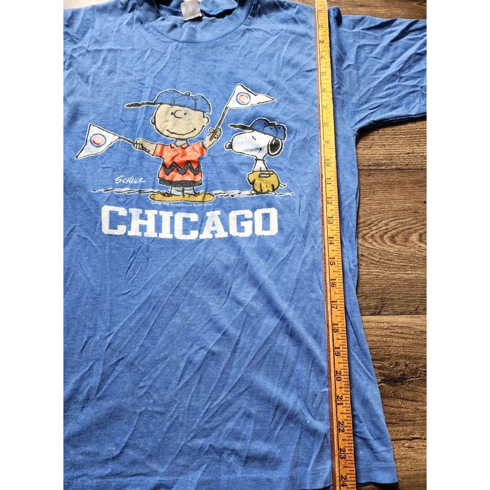 Vintage VINTAGE American Vintage Chicago Cubs T Shirt Mens M Navy Blue Snoopy Charlie Brown Woodstock 60s Cartoons Sports Classic T-Shirt Size US M / EU 48-50 / 2 - 4 Thumbnail
