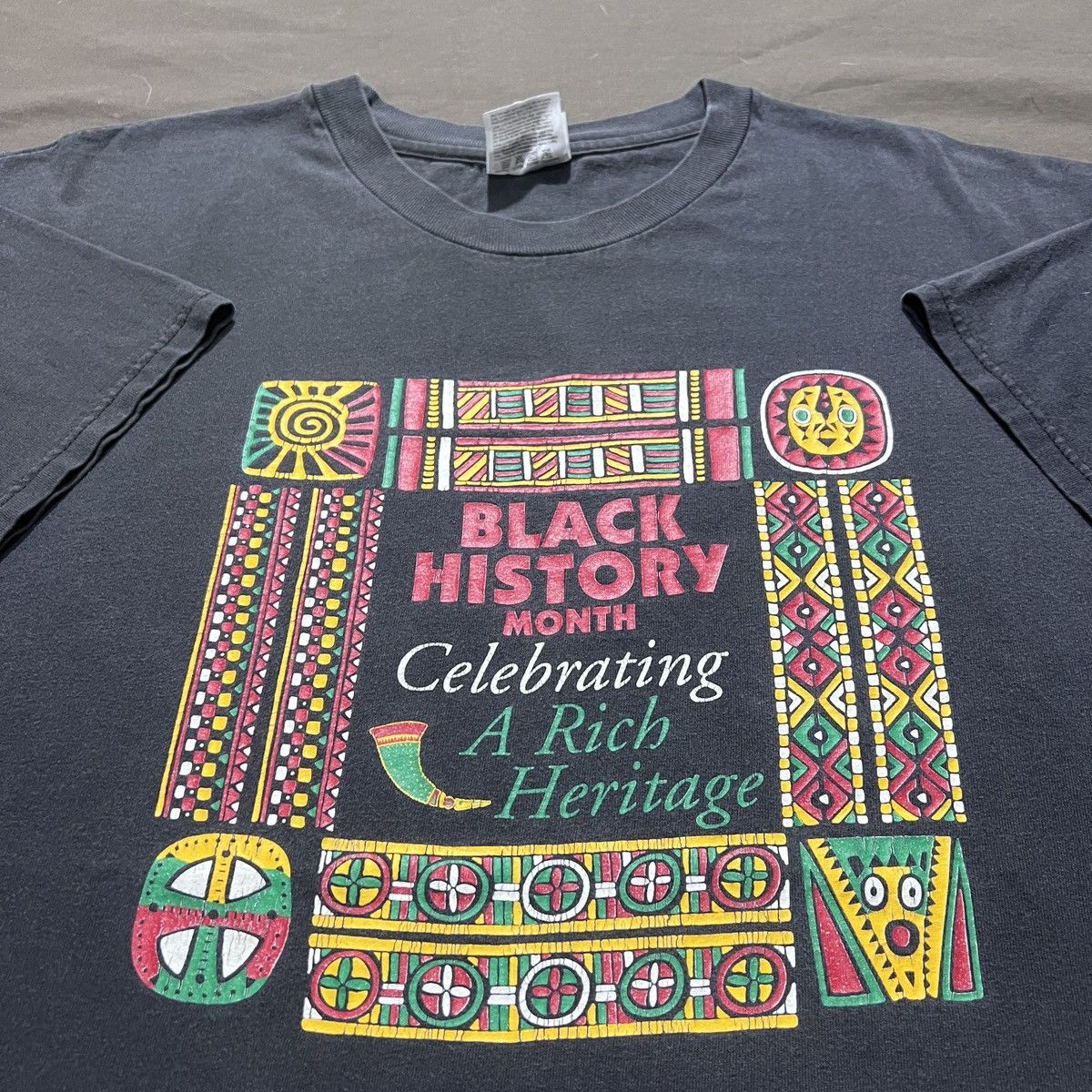 Vintage 90s Black History Month Tee XL Faded graphic streetwear Size US XL / EU 56 / 4 - 1 Thumbnail