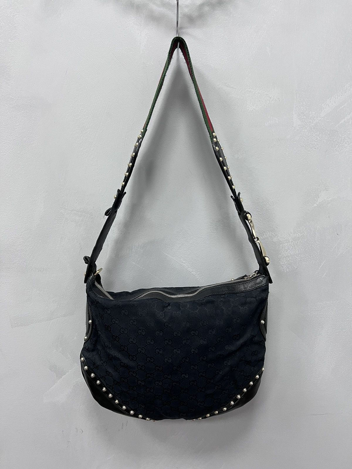 Gucci VINTAGE GUCCI GG SUPREME BLACK CANVAS STUDDED HOBO BAG Size ONE SIZE - 1 Thumbnail