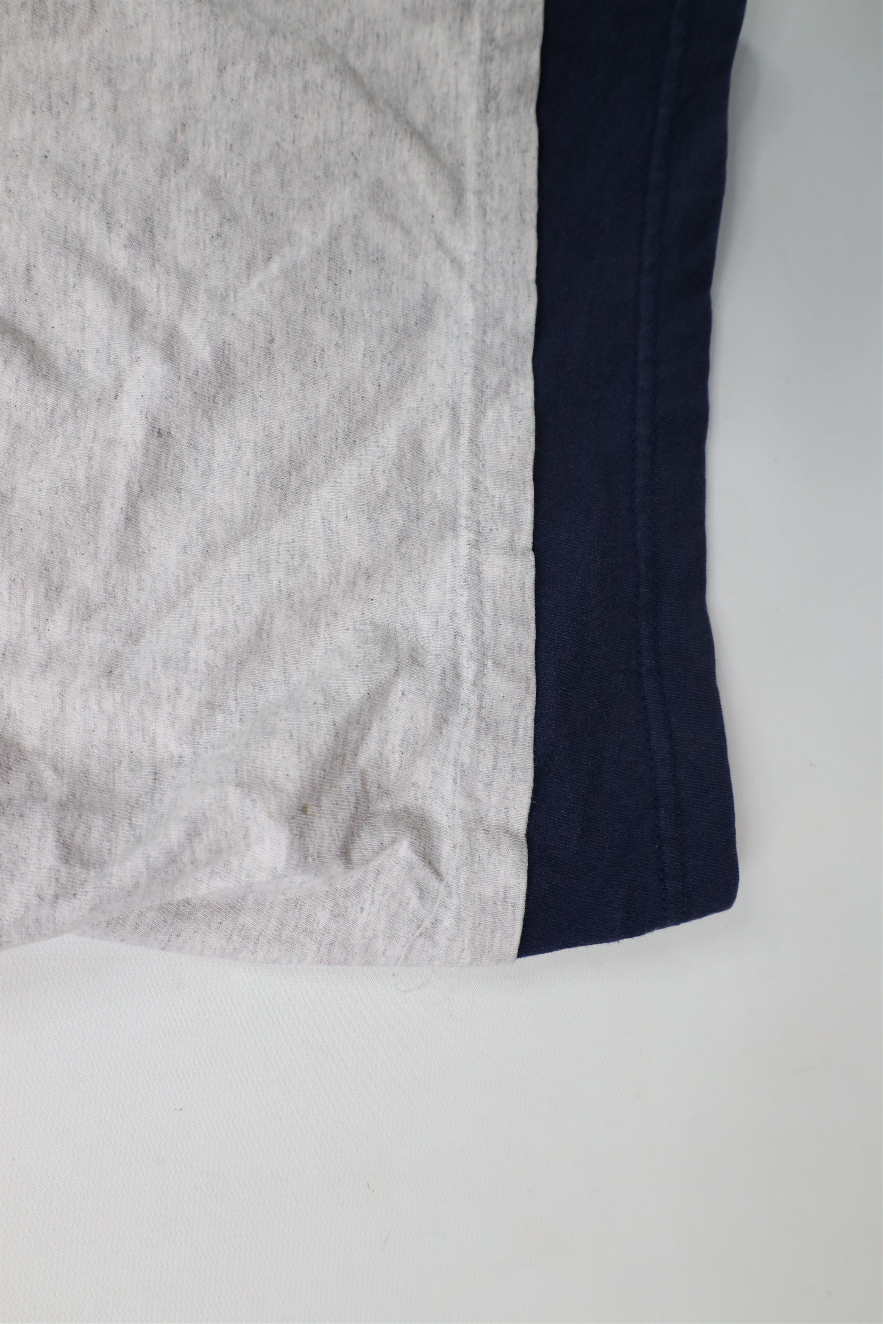 Vintage Vintage 90s University of Toledo Layered Shorts Gray USA Size US 34 / EU 50 - 14 Thumbnail