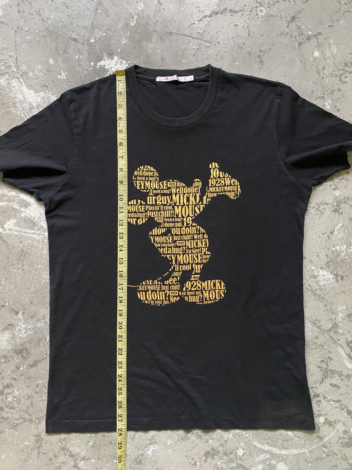 Uniqlo Uniqlo Disney Mickey Mouse Tee Size US L / EU 52-54 / 3 - 10 Thumbnail