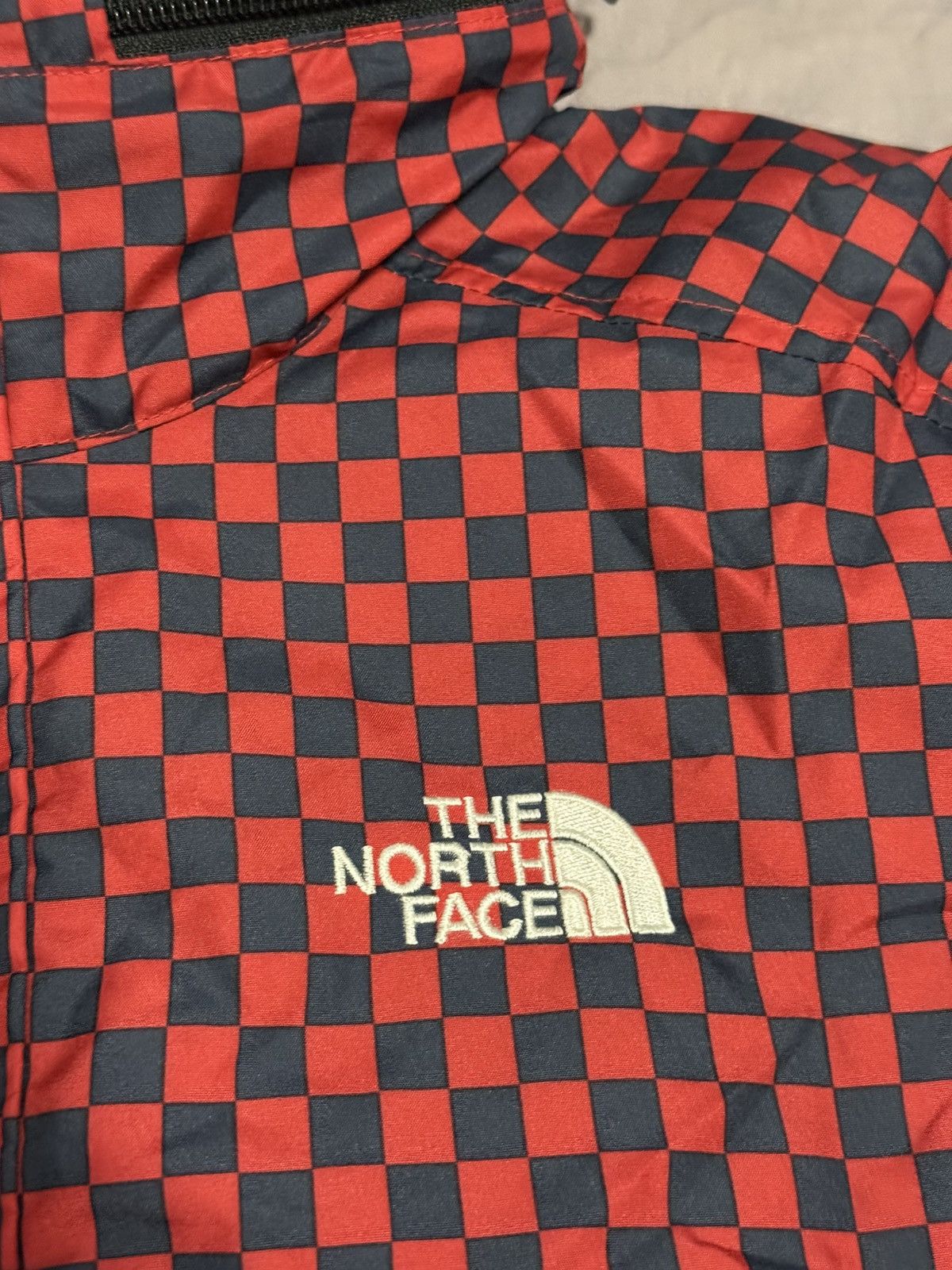 Supreme × The North Face Supreme the north face tnf red checkered pullover jacket Size US M / EU 48-50 / 2 - 6 Thumbnail