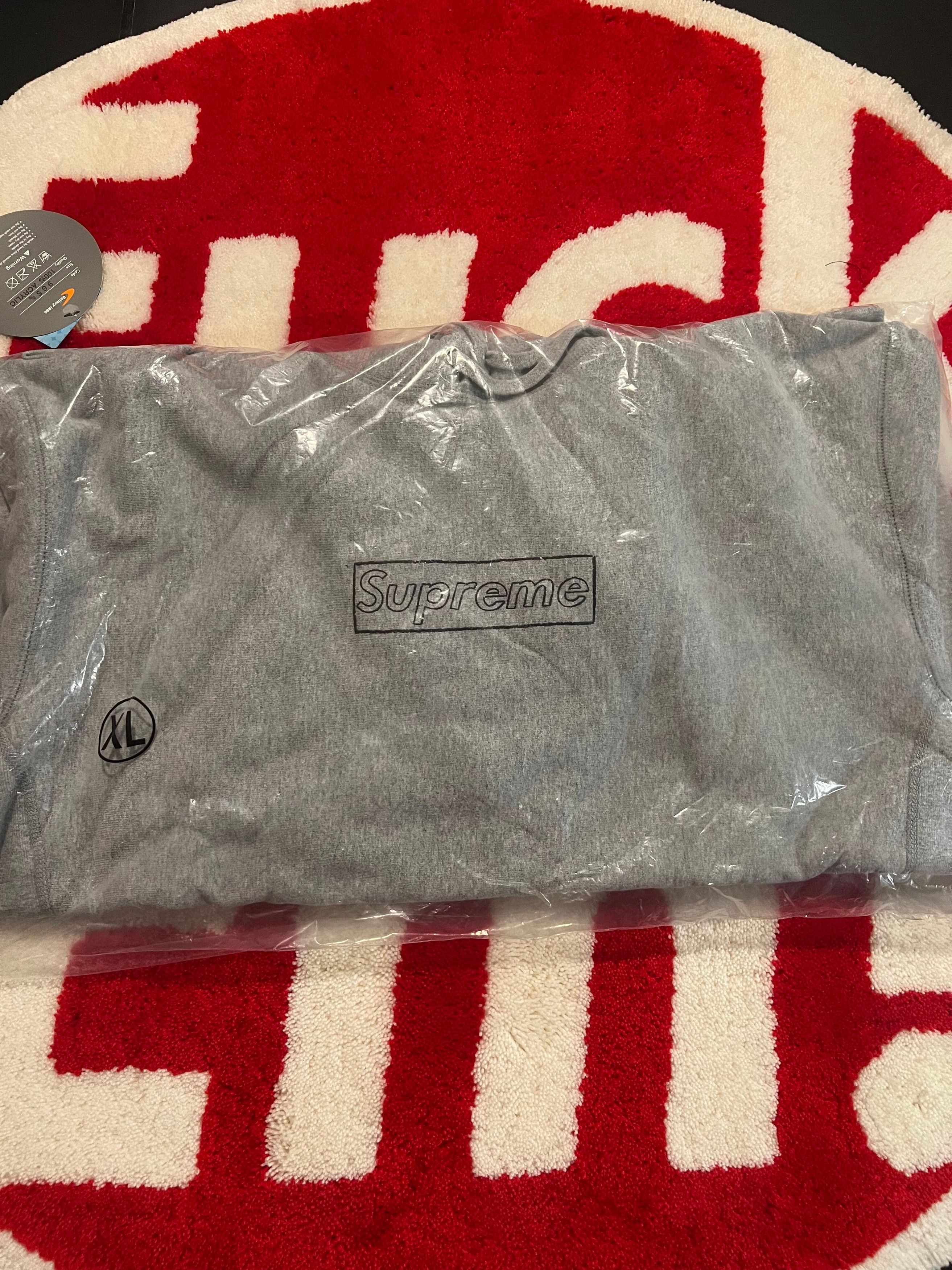 Kaws × Supreme Supreme KAWS Chalk Logo Hooded Sweatshirt