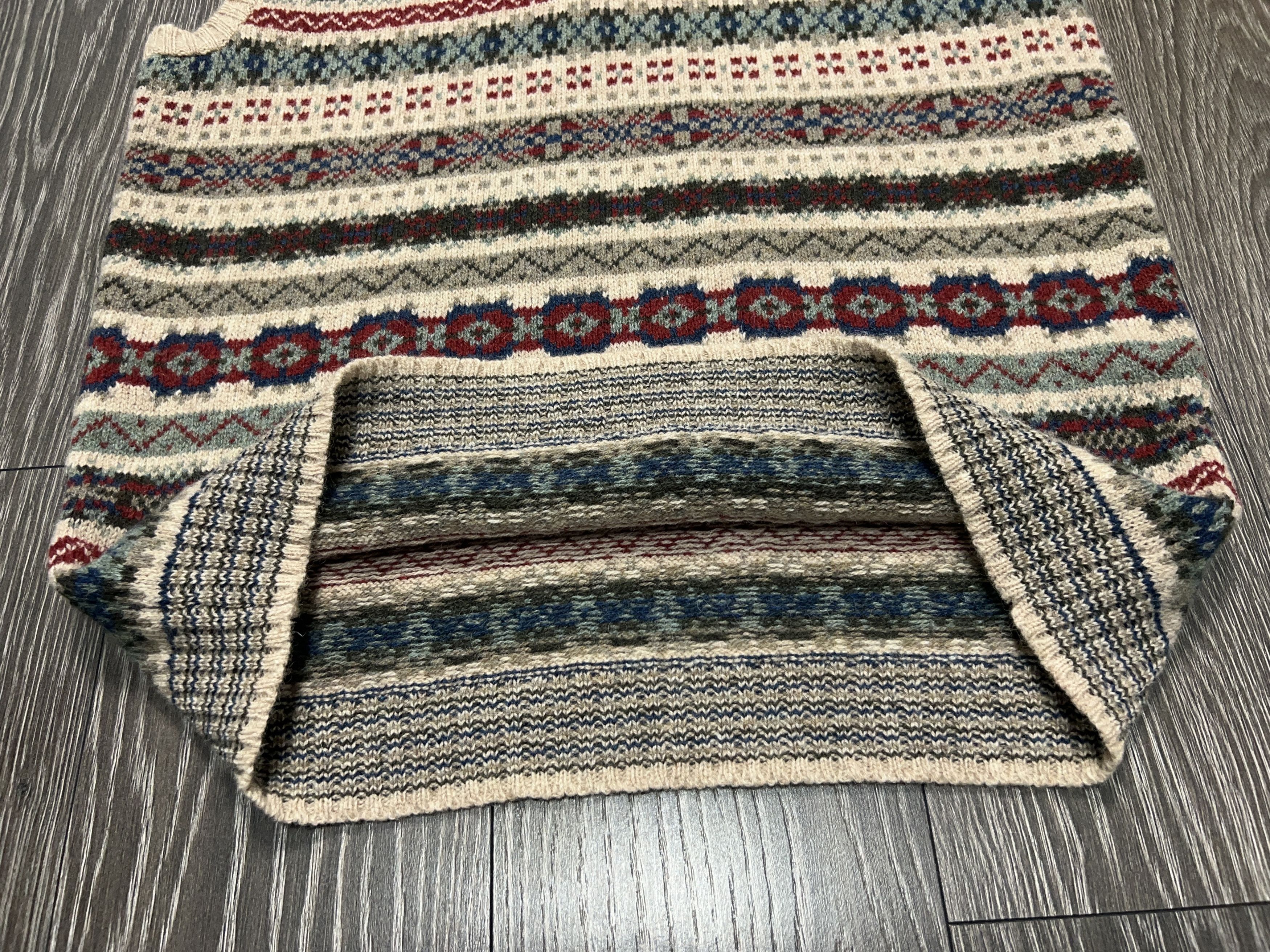 Traditional Weatherwear Unisex Mens Brora Scotland Fair Isle Vest Waistcoat Knit XL Size US XL / EU 56 / 4 - 4 Thumbnail