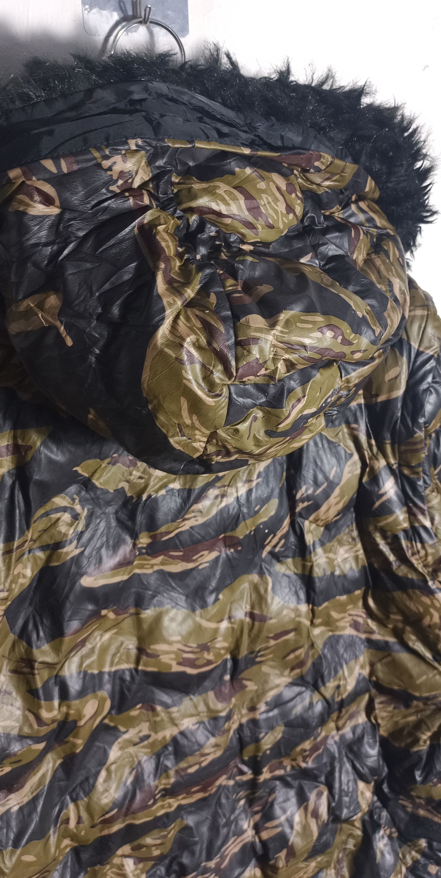Japanese Brand × Outdoor Research × Vexed Generation 2000s Field Core 2 way Puffer Camo Size US XXL / EU 58 / 5 - 15 Thumbnail