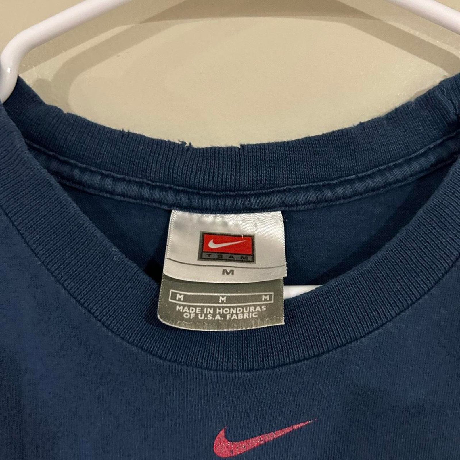 Nike 2005 Nike Cleveland Indians Center Swoosh Shirt Size US M / EU 48-50 / 2 - 4 Thumbnail