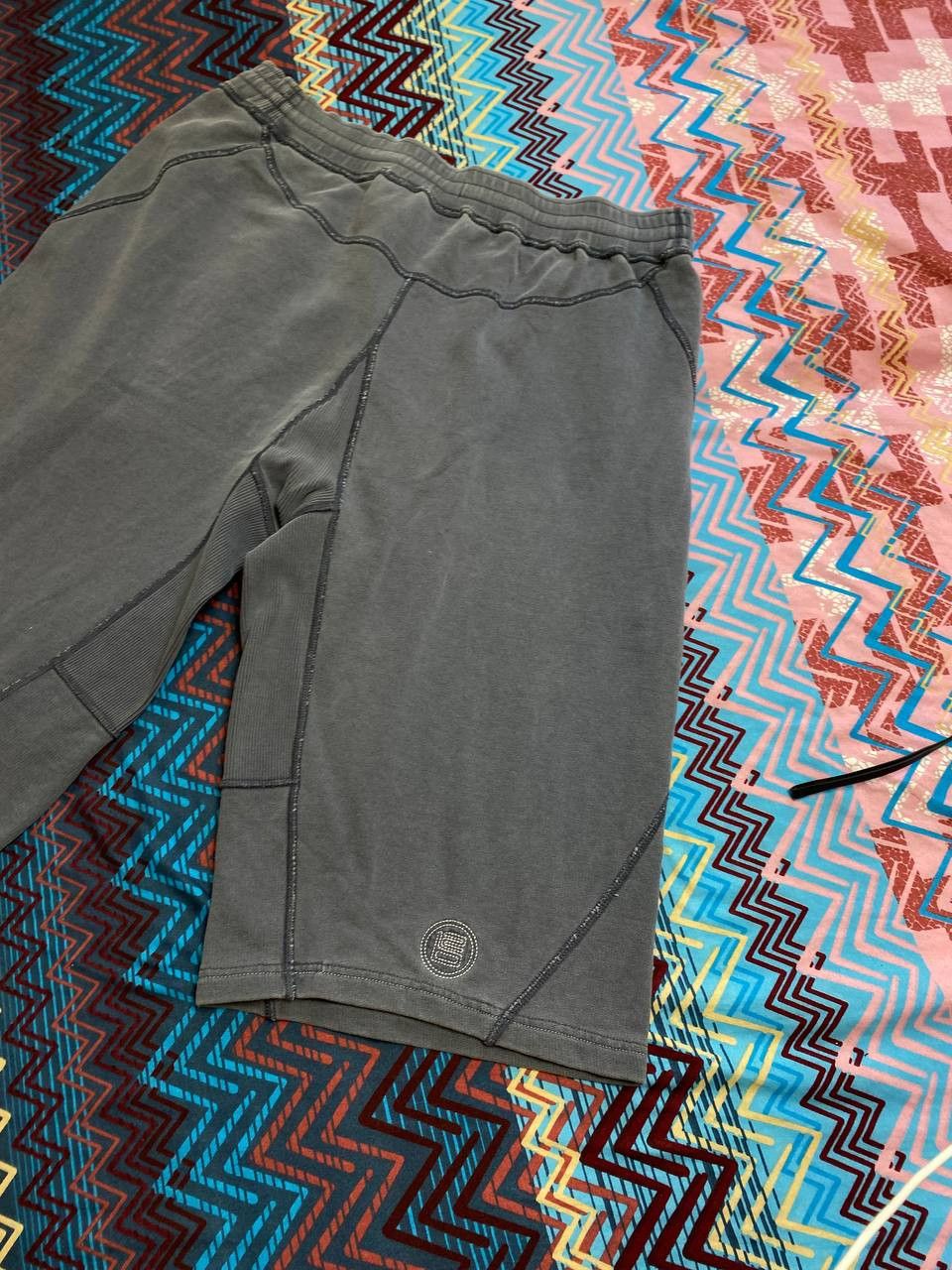 Nike shorts gray streetwear logo NIKE Vintage Y2K size L Size US 34 / EU 50 - 13 Thumbnail