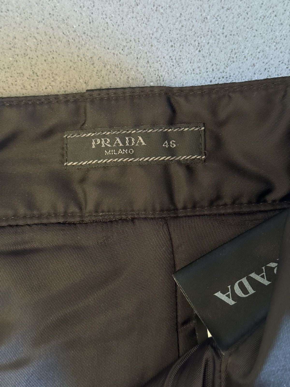Prada PRADA re-nylon black padded SHORTS FW18 Size US 30 / EU 46 - 8 Thumbnail
