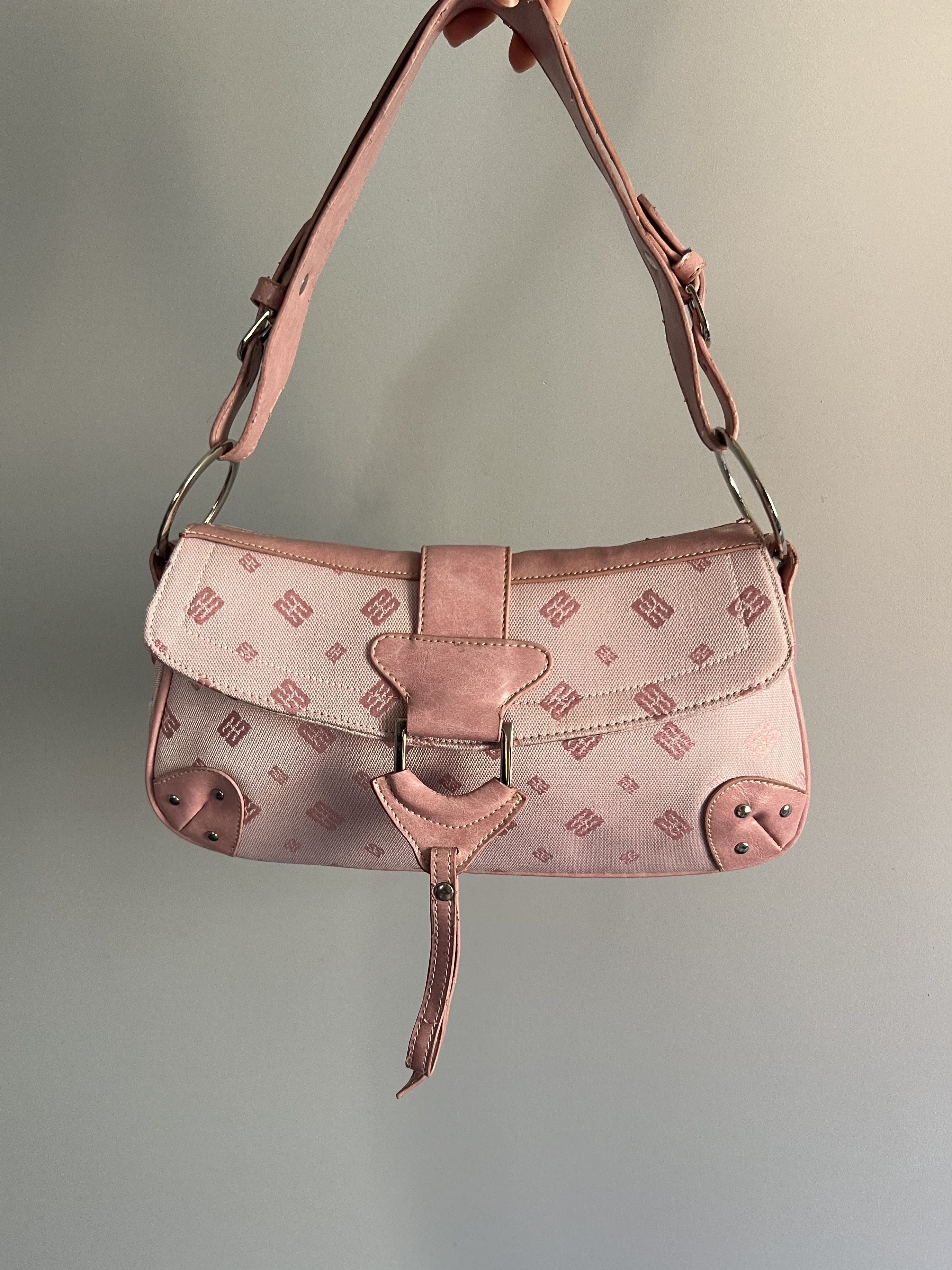 Vintage Vintage pink monogram shoulder bag y2k guess style Size ONE SIZE - 4 Thumbnail