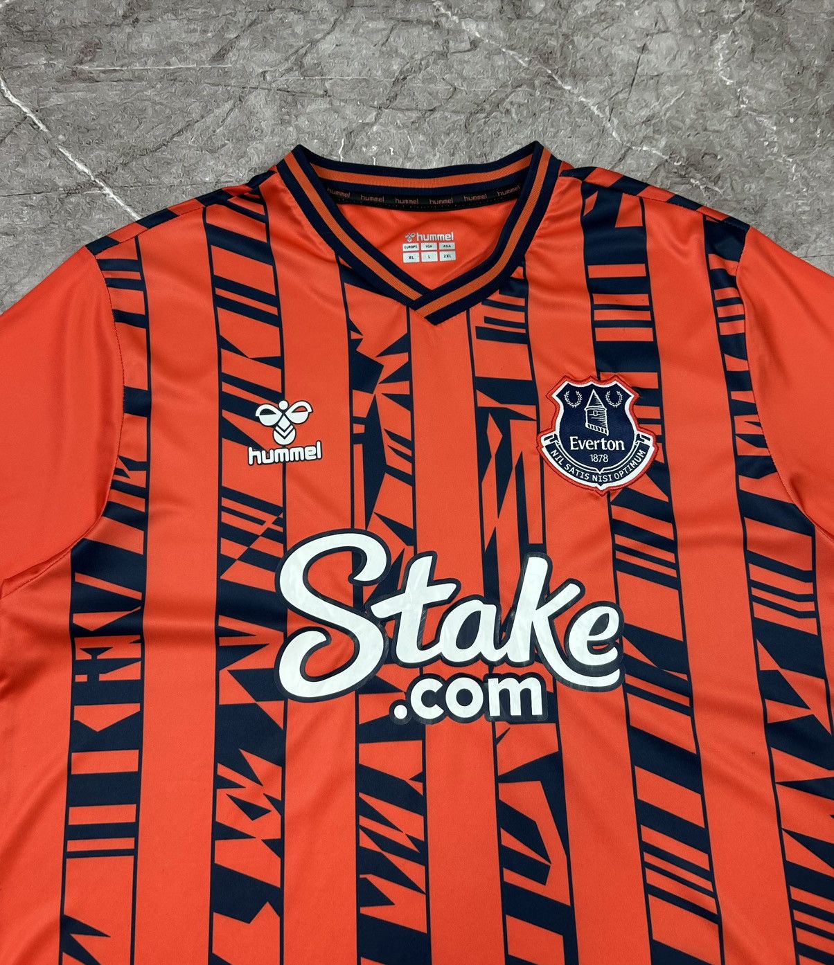 Hummel 2022 2023 Everton Pre Match Training Hummel Soccer Jersey FC Size US L / EU 52-54 / 3 - 6 Thumbnail
