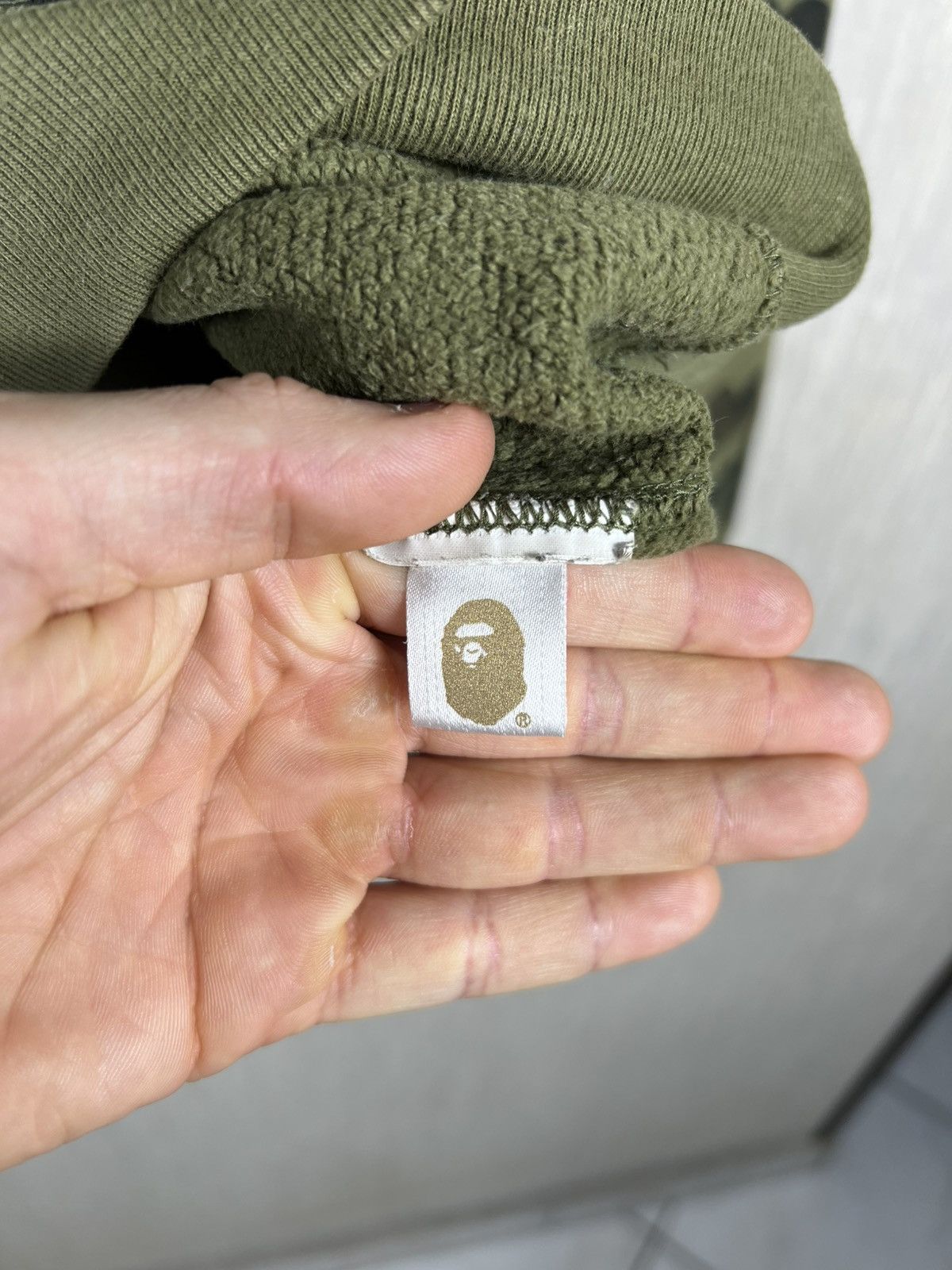 Bape Bape y2k OG 1st camo pattern fullprint head logo sweatshirt Size US S / EU 44-46 / 1 - 12 Thumbnail