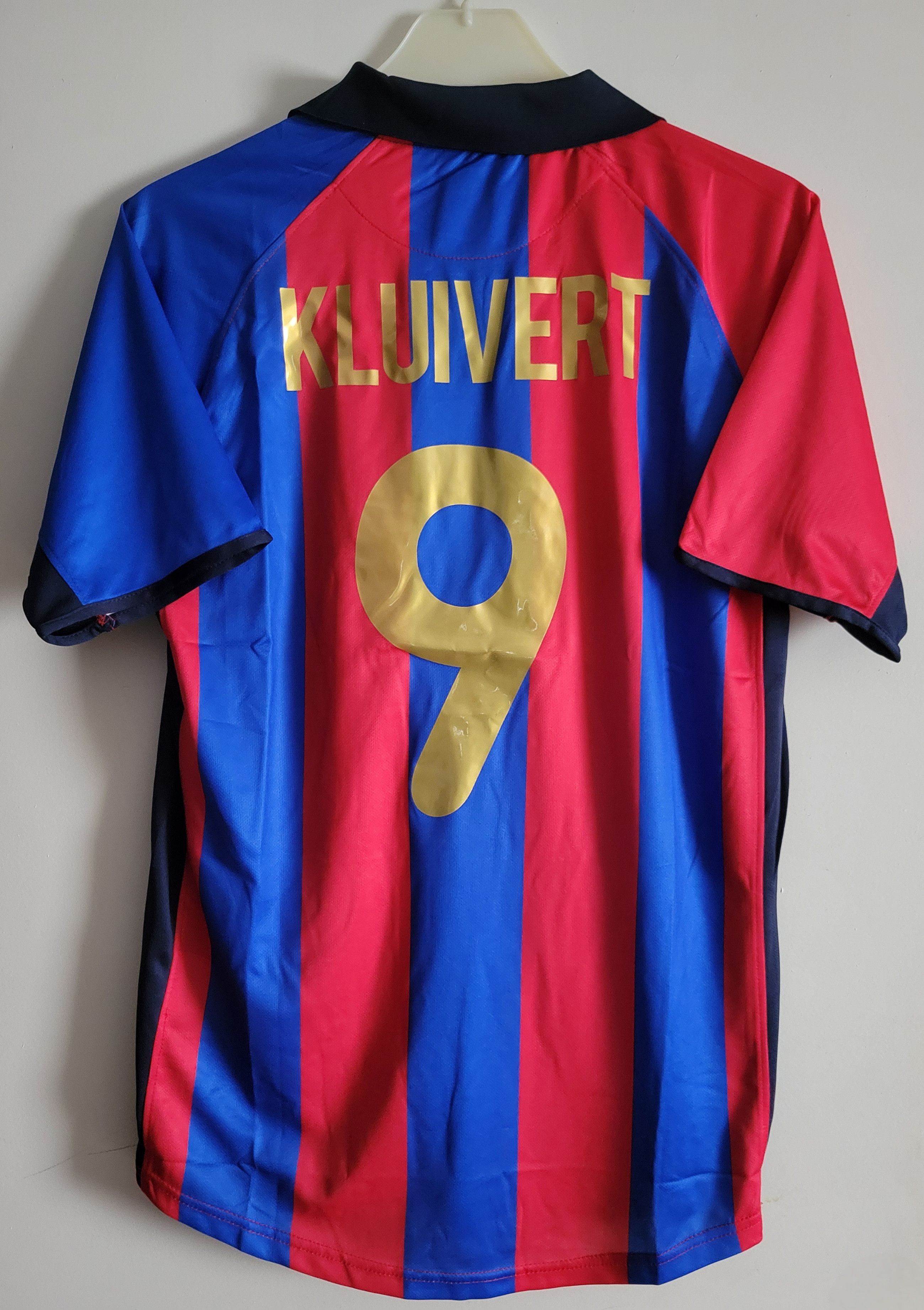 Other Barcelona 2001-2002 Kluivert 9 Vintage Soccer Jersey Size US L / EU 52-54 / 3 - 1 Thumbnail