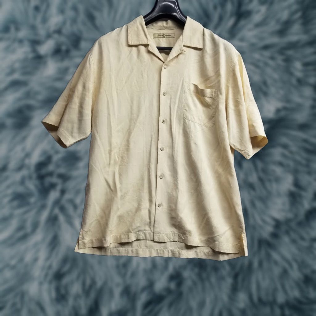 Tommy Bahama Tommy Bahama Shirt Mens Medium Beige Silk Tropical Print Button-Up Short Sleeve Casual Size US M / EU 48-50 / 2 - 1 Thumbnail