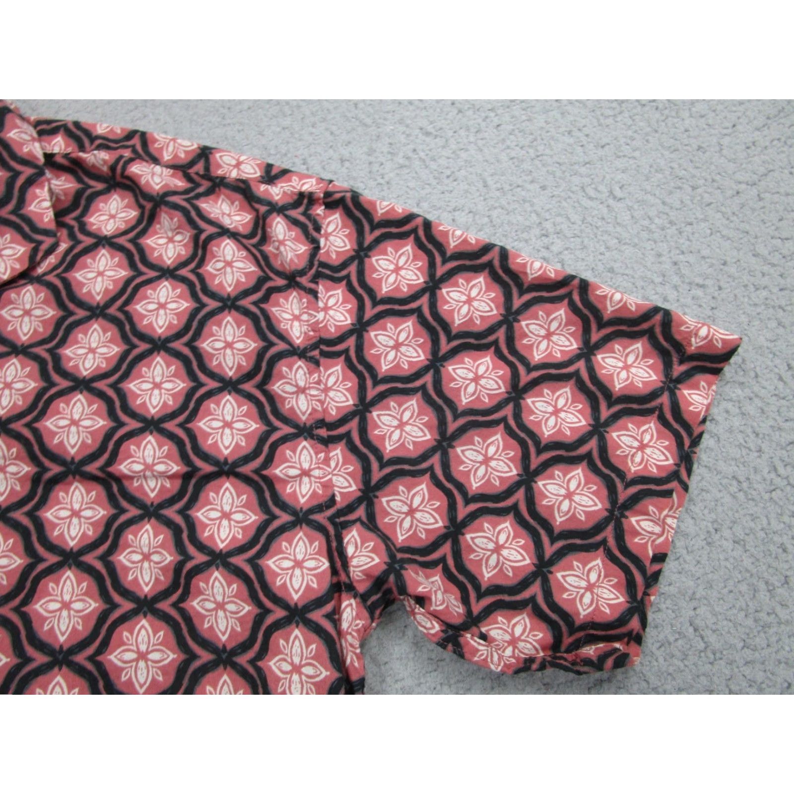 Abercrombie & Fitch Abercrombie & Fitch Shirt Mens M Red Floral Camp Collar Rockabilly Resort Hawaii Size US M / EU 48-50 / 2 - 3 Thumbnail