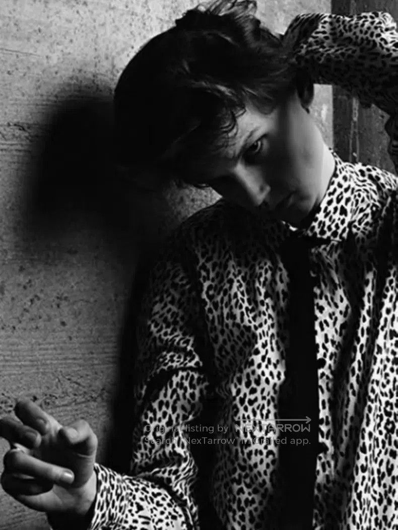 Saint Laurent Paris Saint Laurent Paris Original Snowflake Leopard Print Shirt Size XS / US 0-2 / IT 36-38 - 4 Thumbnail