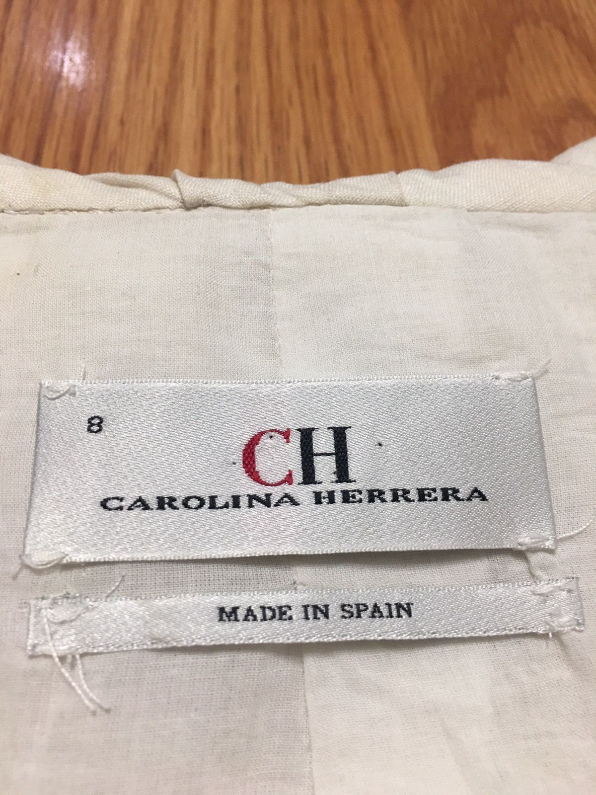 Carolina Herrera Carolina Herrera Beige Linen Vintage Light Jacket Size 8 Size S / US 4 / IT 40 - 9 Thumbnail