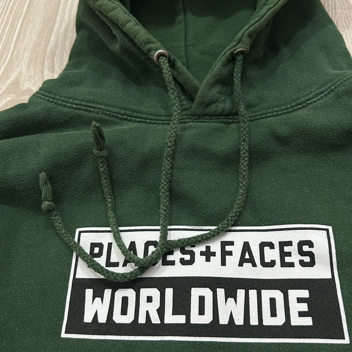 Designer × Places + Faces PLACES + FACES WORLDWIDE OG BIG LOGO RARE HOODIE Size US XS / EU 42 / 0 - 4 Thumbnail