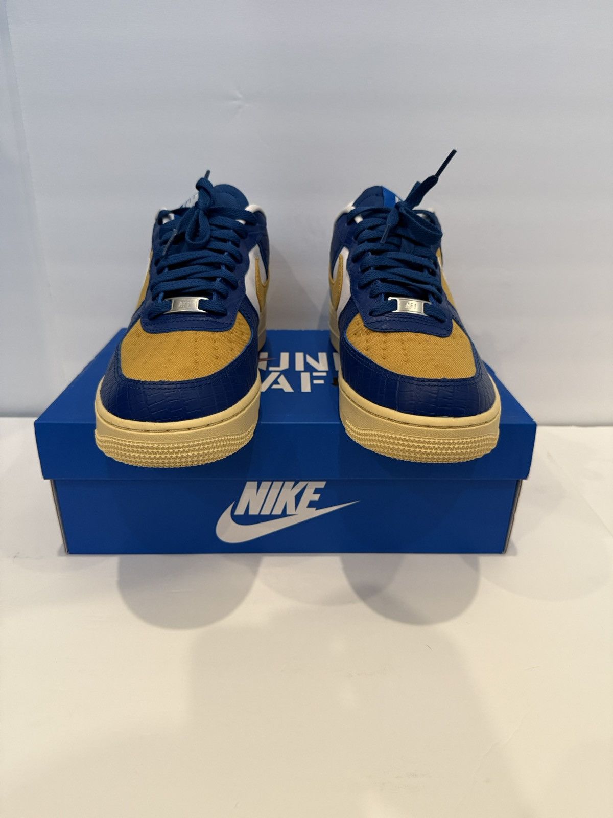 Nike × Undefeated NIKE AIR FORCE 1 SP Size US 8.5 / EU 41-42 - 1 Thumbnail