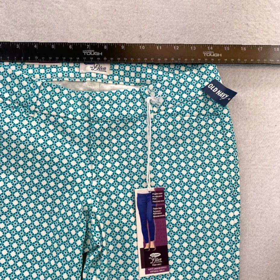 Old Navy Old Navy The Diva Pants Women's 4 Blue Stretch Fabric Slim Leg Ankle Crop Chino Size 27" / US 4 / IT 40 - 6 Thumbnail