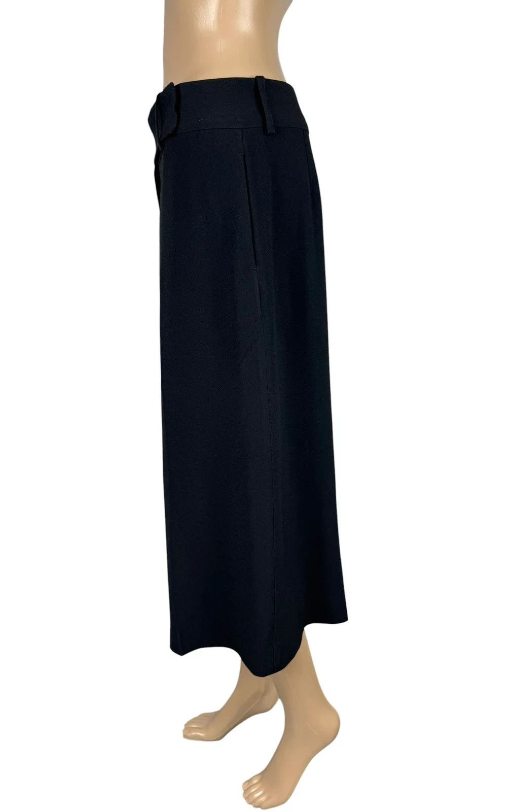 Ermanno Scervino Ermanno Scervino Navy Blue Culottes size 44 Size 30" / US 8 / IT 44 - 4 Thumbnail