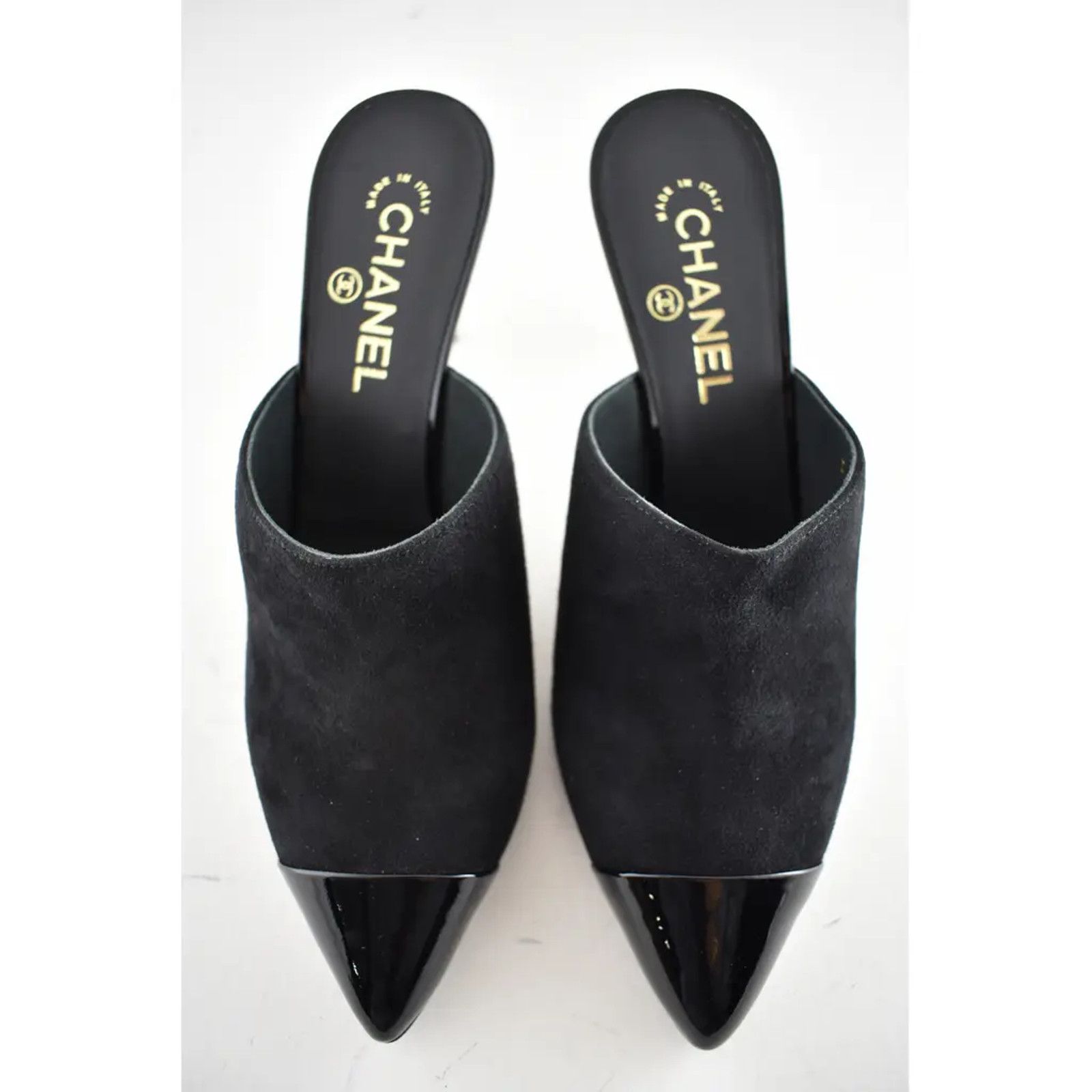 Chanel 20C Paris In Rome Pearl Suede CC Mule Slide Heel Pump 42 Size US 12 / IT 42 - 4 Thumbnail
