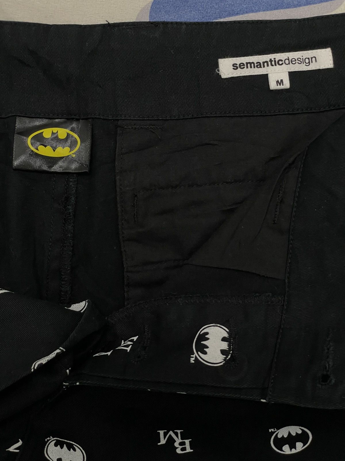 DC Comics × Japanese Brand × semanticdesign Rare💥Semantic Design X DC Comics Batman Short Pant Fullprint Size US 32 / EU 48 - 10 Thumbnail