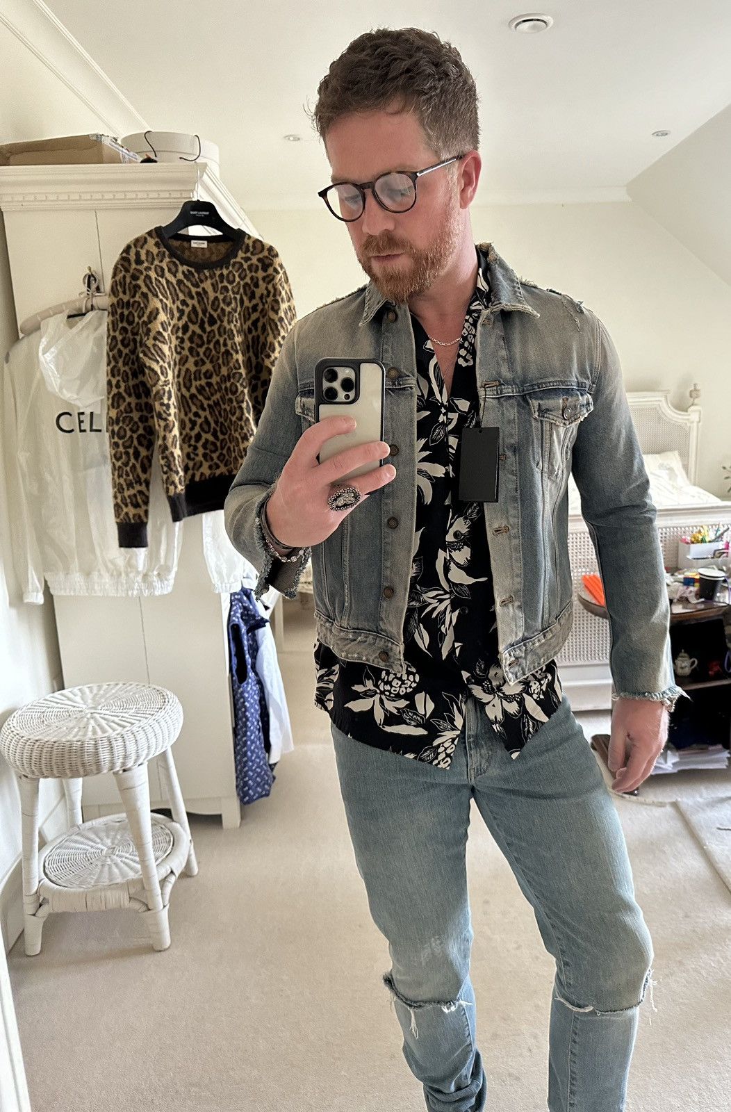 Saint Laurent Paris $1090 Saint Laurent destroyed distressed denim jacket BNWT L Size US L / EU 52-54 / 3 - 7 Thumbnail