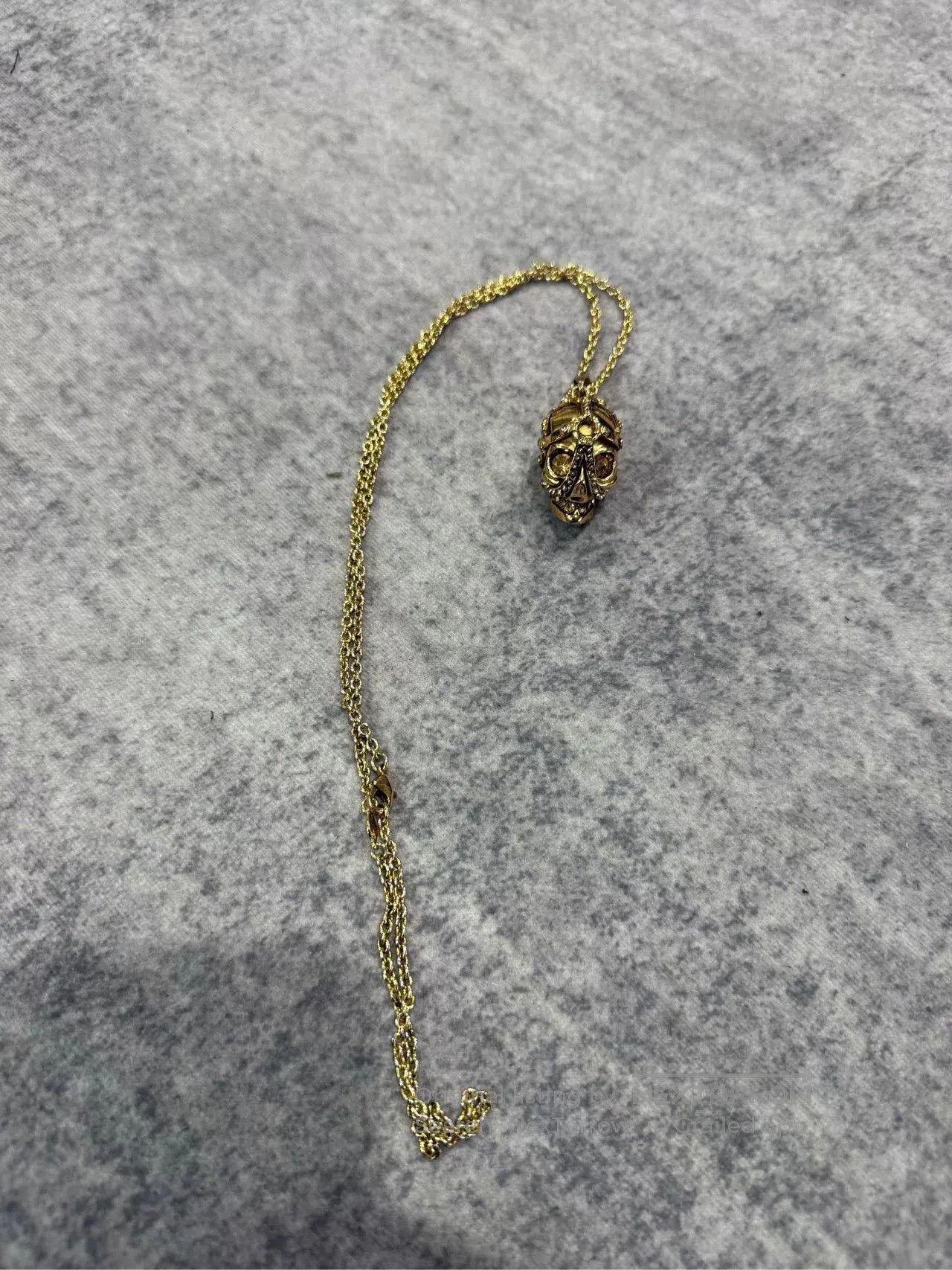 Alexander McQueen Alexander McQueen Skull Crystal Necklace. Size ONE SIZE - 1 Thumbnail