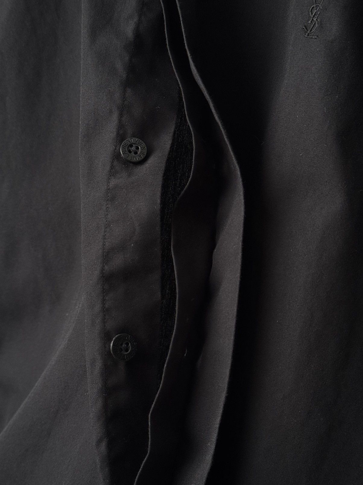 Yves Saint Laurent Vintage 00s YSL Pour Homme Black Button Shirt Size US M / EU 48-50 / 2 - 5 Thumbnail