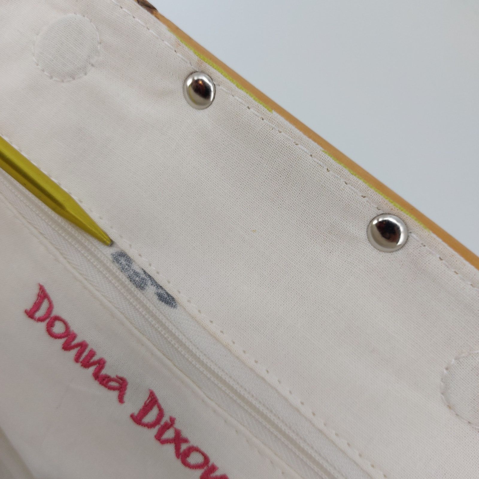 Other Donna Dixon Lime Green Clutch Bamboo Magnetic Bag Size ONE SIZE - 9 Thumbnail