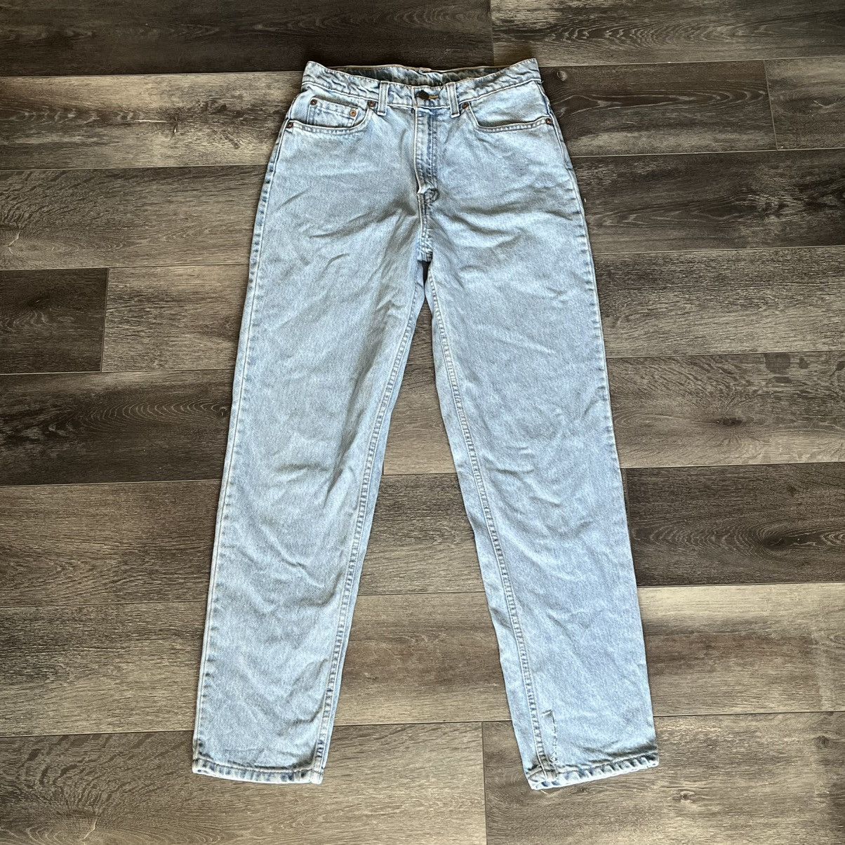 Levi's Vintage 90s Levis 521 Tapered Fit Leg Light Wash Denim Jeans Size 32" / US 10 / IT 46 - 2 Thumbnail