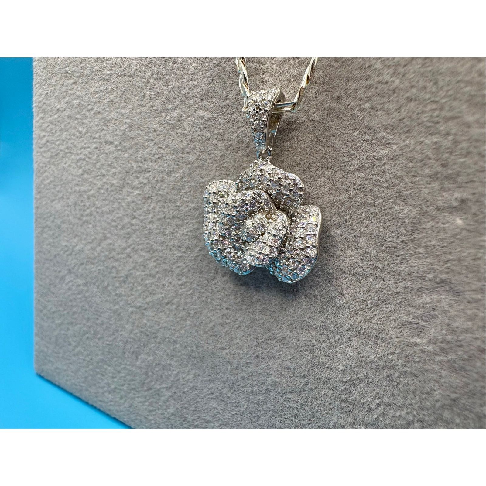 Jewelry NEW 2ct. Moissanite Rose Pendant & 17" Figaro Chain, Stamped Size ONE SIZE - 6 Thumbnail