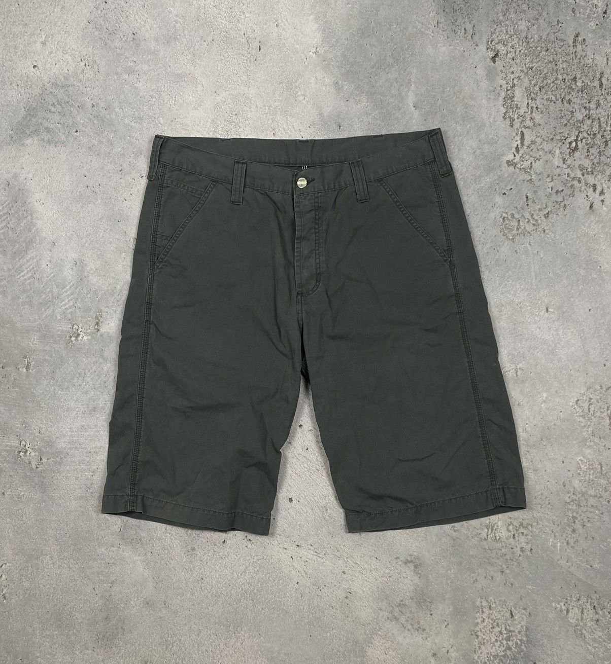 Carhartt Carhartt Bermuda cargo shorts Size US 36 / EU 52 - 3 Thumbnail