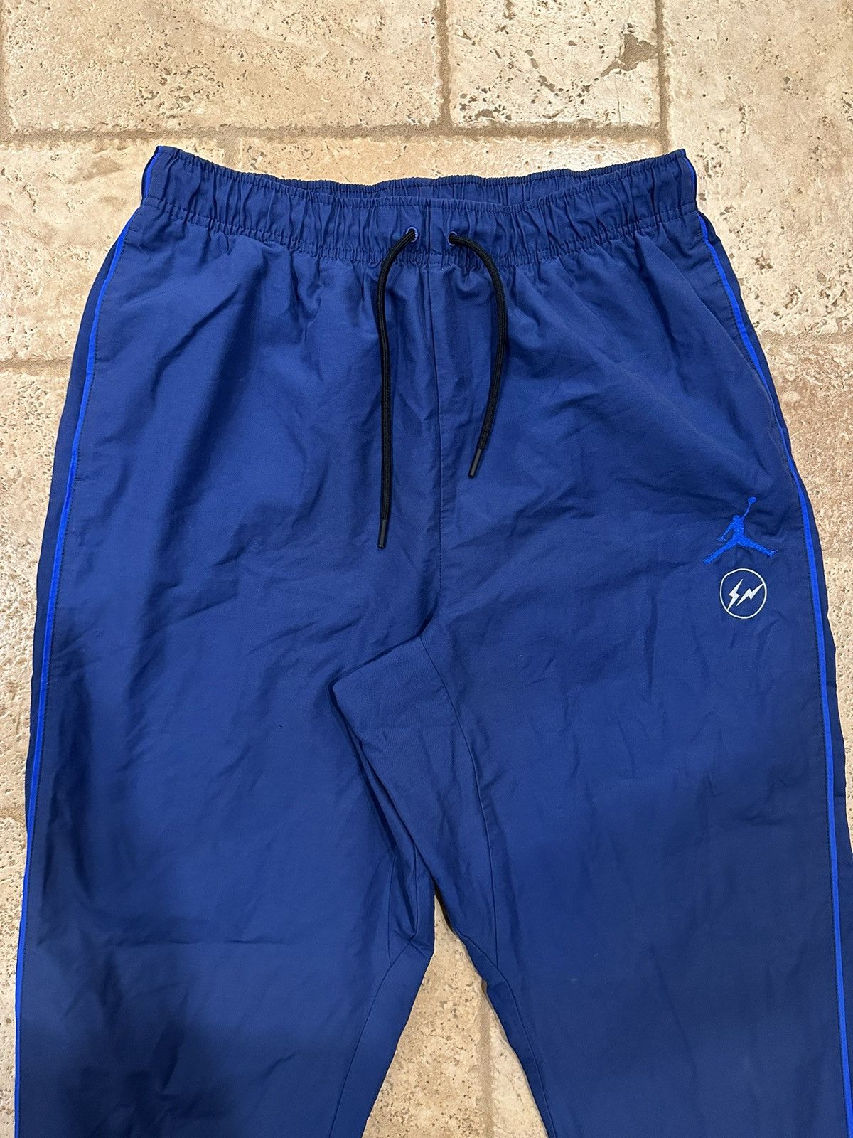 Fragment Design × Jordan Brand Jordan Brand x Fragment Design Woven Nylon Navy/Blue Pants Size US 34 / EU 50 - 3 Thumbnail