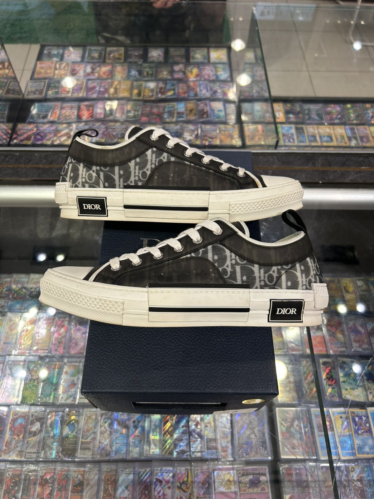 Dior Dior b23 low black white oblique Size US 10 / EU 43 - 1 Thumbnail