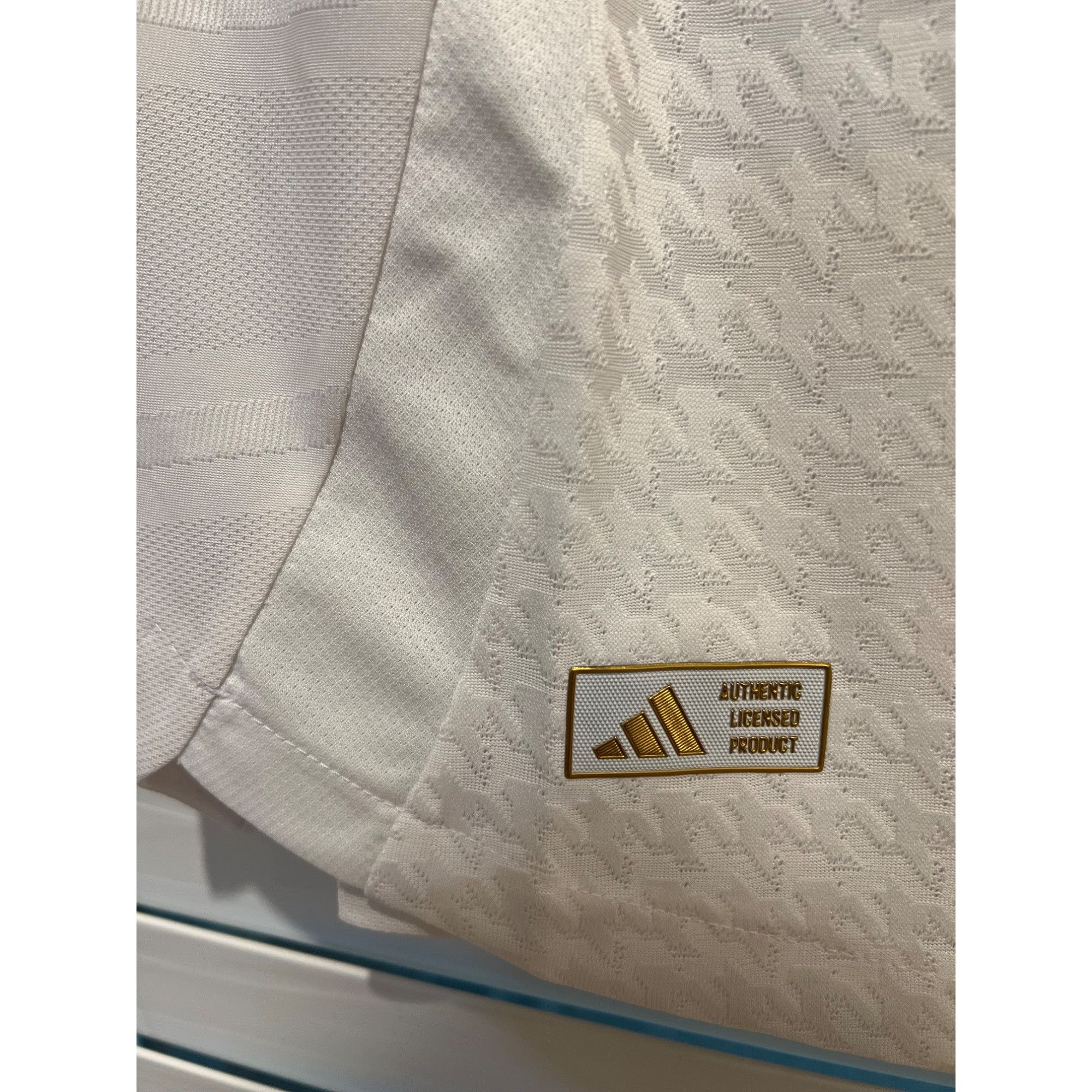 Adidas Adidas Real Madrid 24/25 Home Authentic Jersey - NWT - Size Size US XXL / EU 58 / 5 - 4 Thumbnail