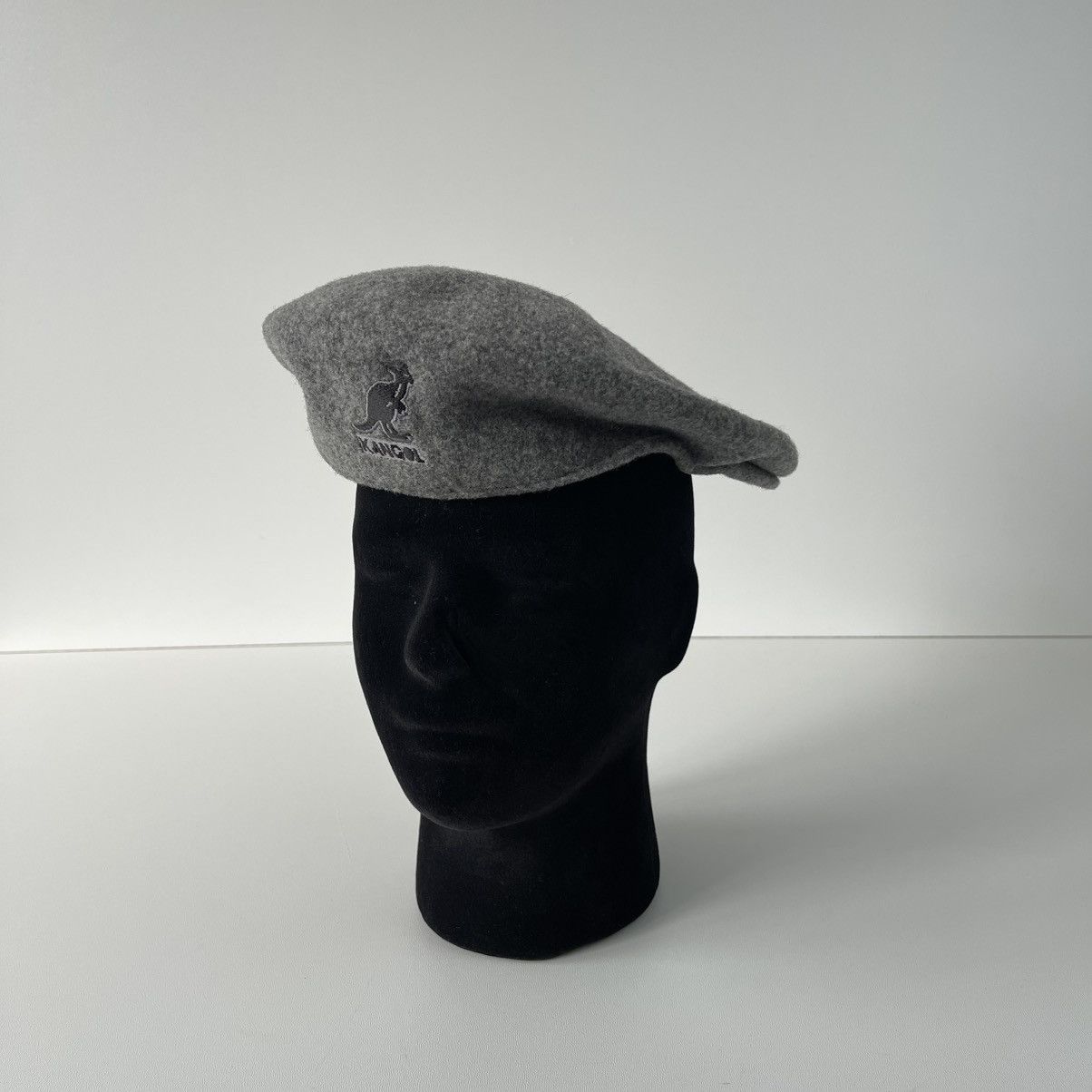 Kangol Kangol Bermuda Wool Cap Vintage Grey 504 0258 Streetwear Size ONE SIZE - 1 Thumbnail