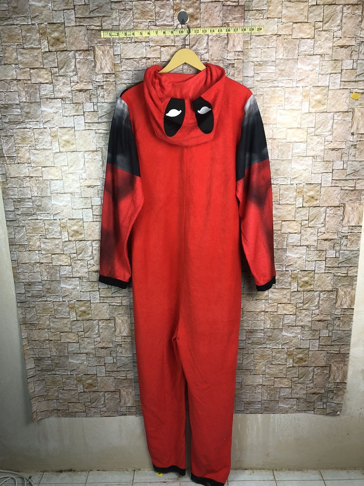Marvel Comics Deadpool vs wolverin Marvel Red Custome Hoodie #A387 Size US M / EU 48-50 / 2 - 13 Thumbnail