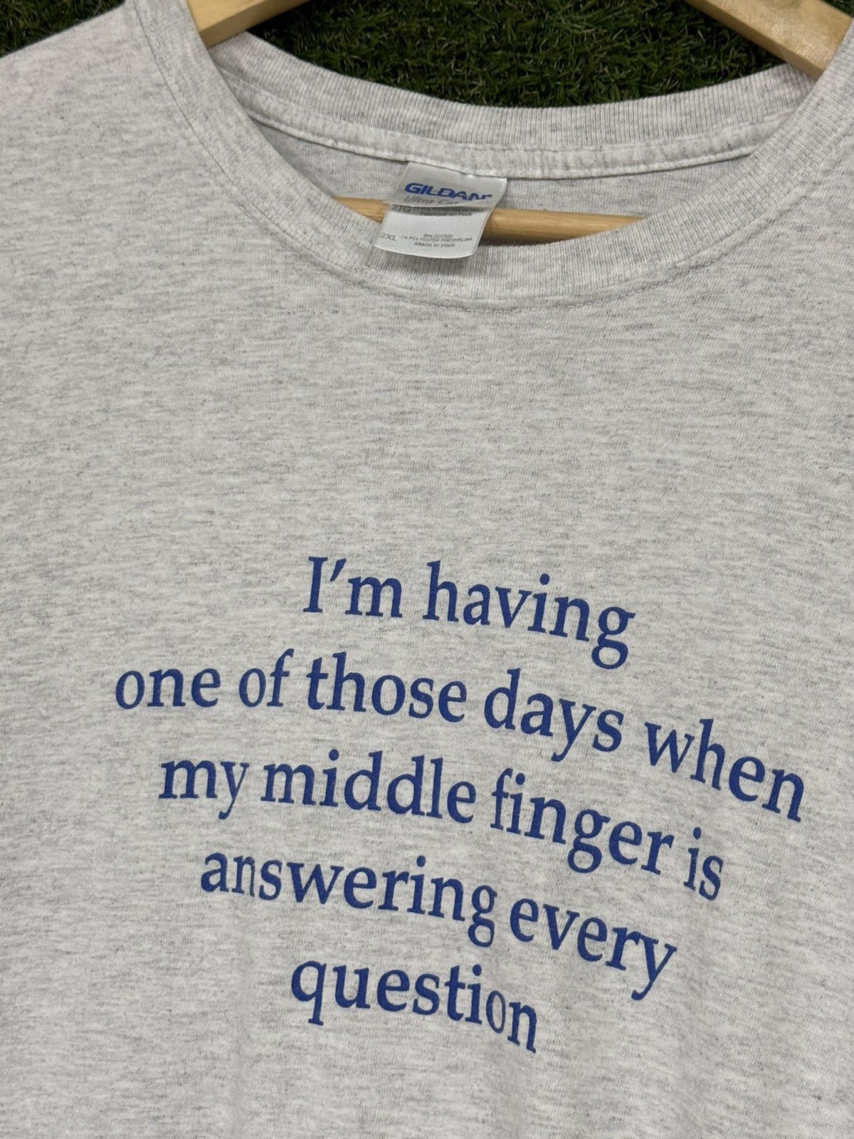 Vintage Vintage Gildan Bad Days Middle Finger Funny Silly Tee 2XL Size US XXL / EU 58 / 5 - 4 Thumbnail