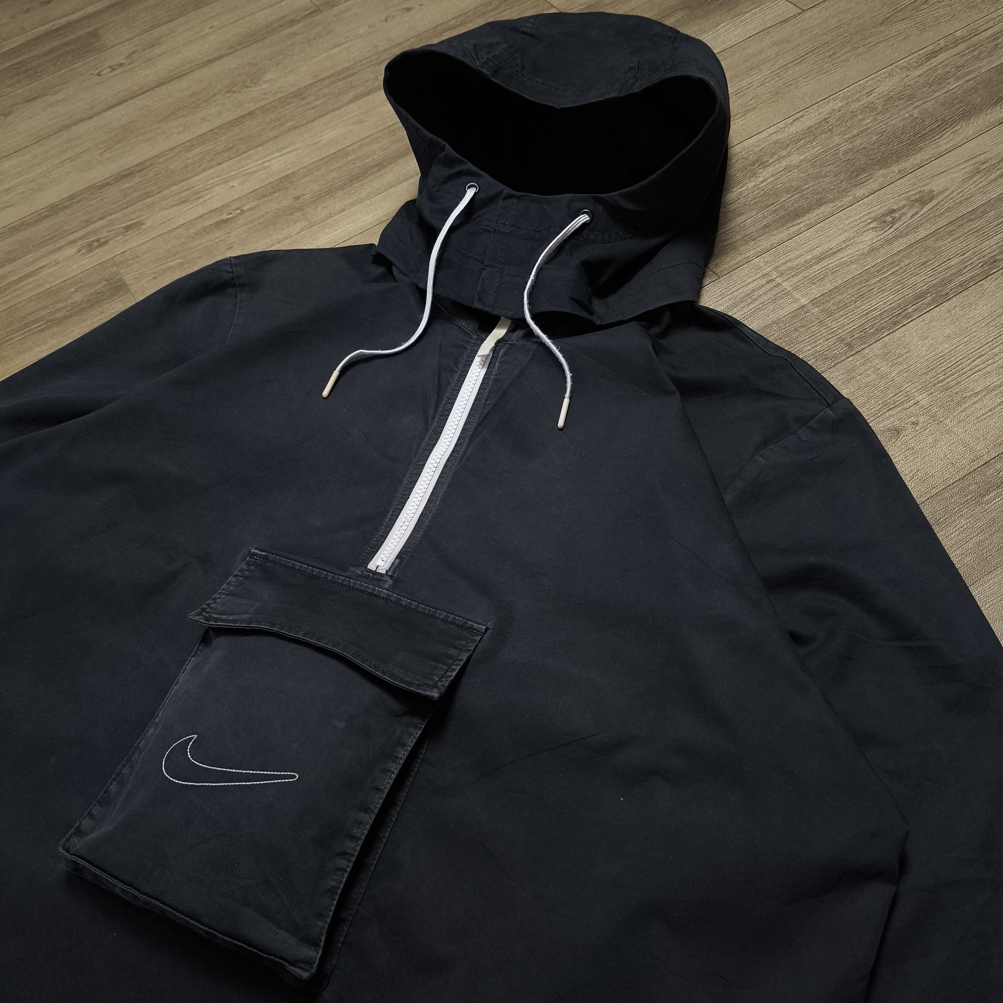 Fragment Design × Nike Nike Sportswear Unlined Anorak Waffle 2 Jacket Black Size US XL / EU 56 / 4 - 4 Thumbnail