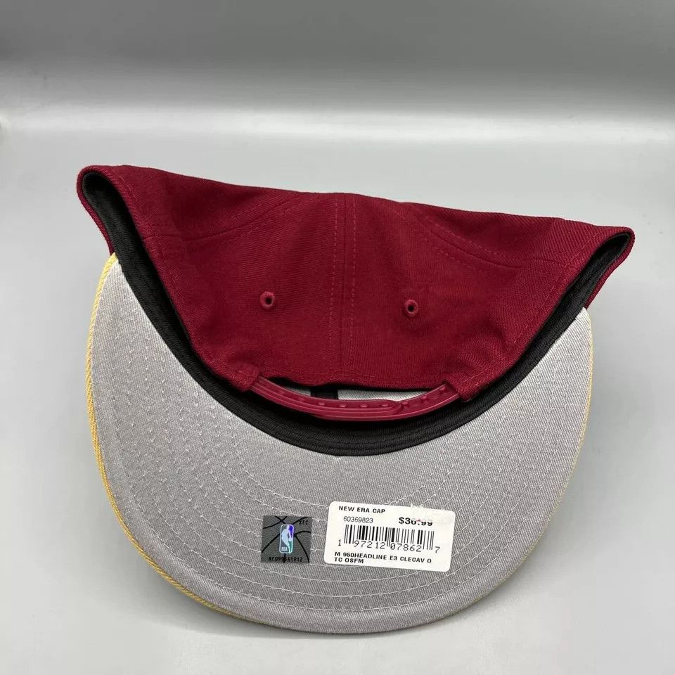 New Era Cleveland Cavaliers Cavs Hat Men Red Snap NBA Back Cap New Size ONE SIZE - 7 Thumbnail