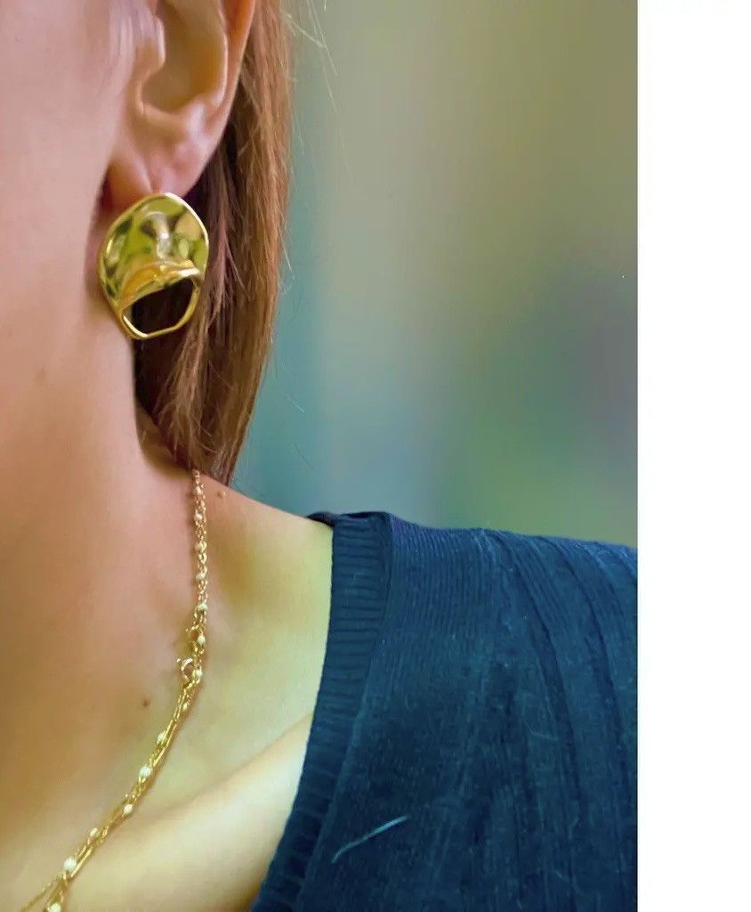 NO ID Stainless steel earrings in golden colour Size ONE SIZE - 4 Thumbnail