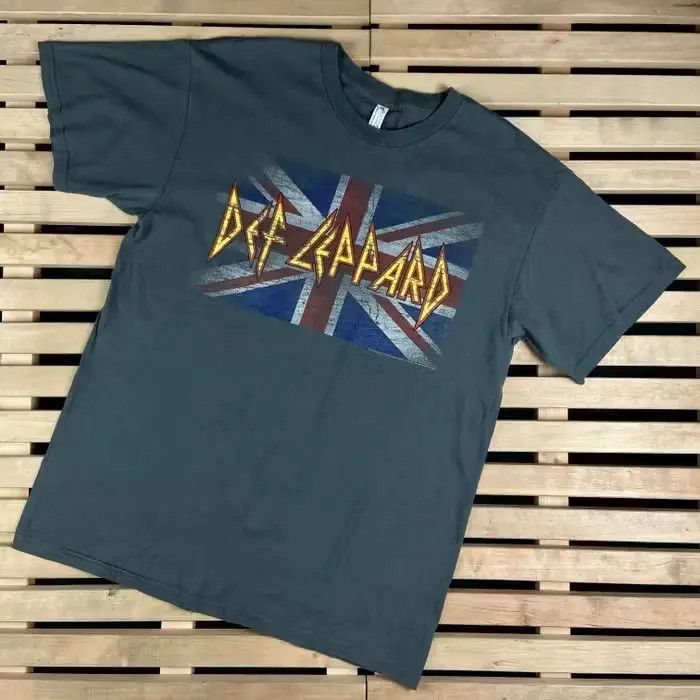 Def Leppard Mens Vintage T Shirt Def Leppard Size M Size US M / EU 48-50 / 2 - 1 Thumbnail