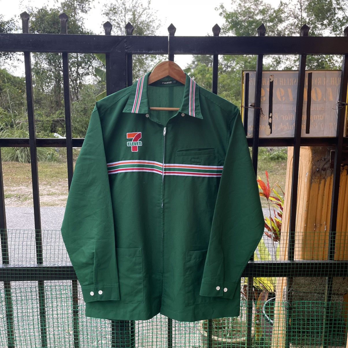 Japanese Brand 🔥🇯🇵Vintage Seven Eleven Full Zipper Workers Light Jacket Size US M / EU 48-50 / 2 - 3 Thumbnail