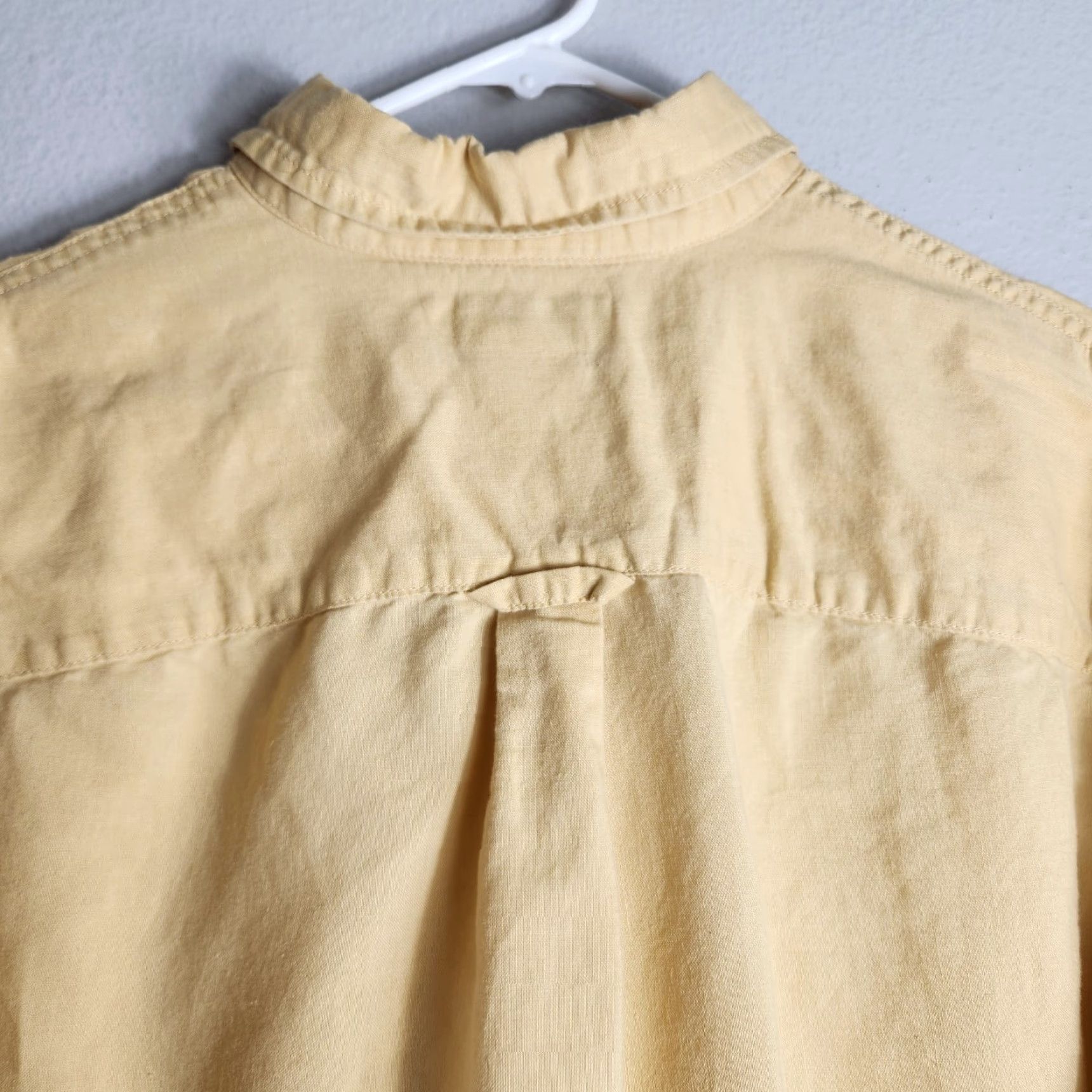 Vintage Columbia Shirt Mens Light Yellow Ramie/Cotton Short Sleeve Buttondown Shirt-Size L Size US L / EU 52-54 / 3 - 6 Thumbnail