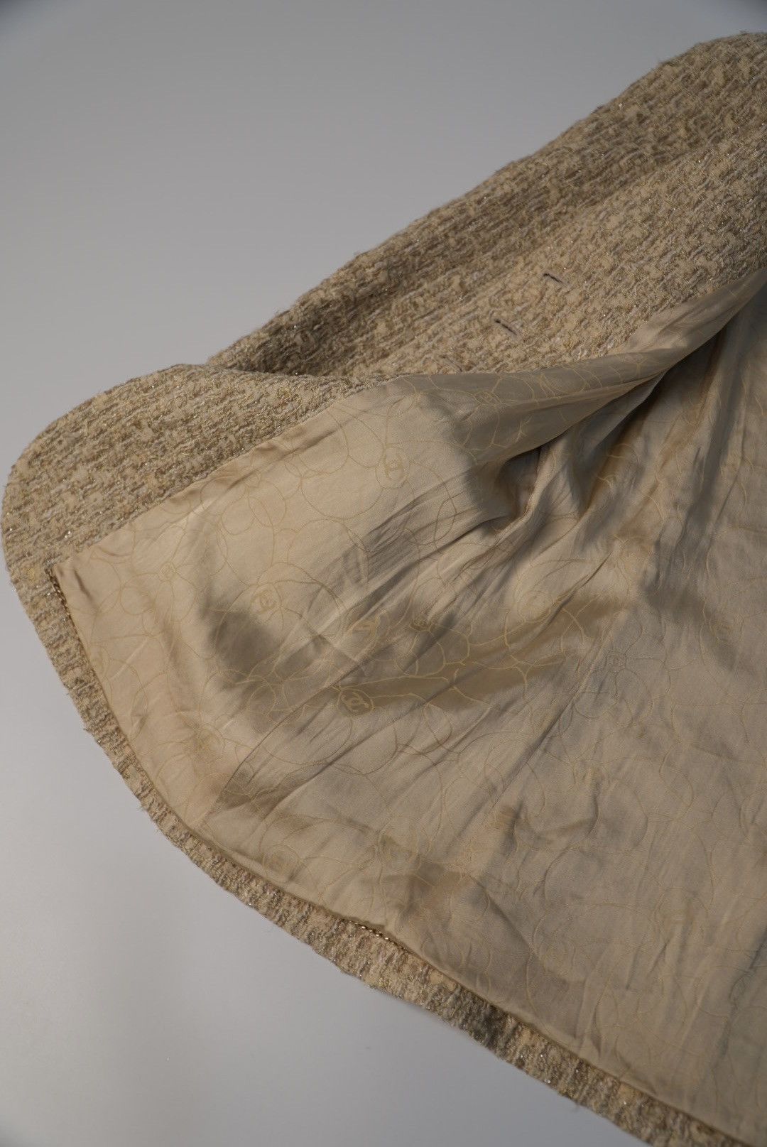 Chanel Chanel Beige Tweed Jacket Size S / US 4 / IT 40 - 8 Thumbnail