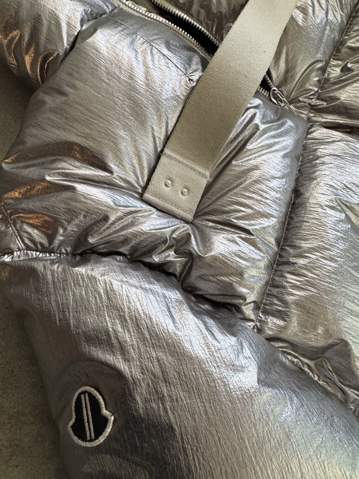 Rick Owens RICK OWENS MONCLER RARE METALLIC BACKZIP PUFFER COAT PARKA Size US S / EU 44-46 / 1 - 3 Thumbnail