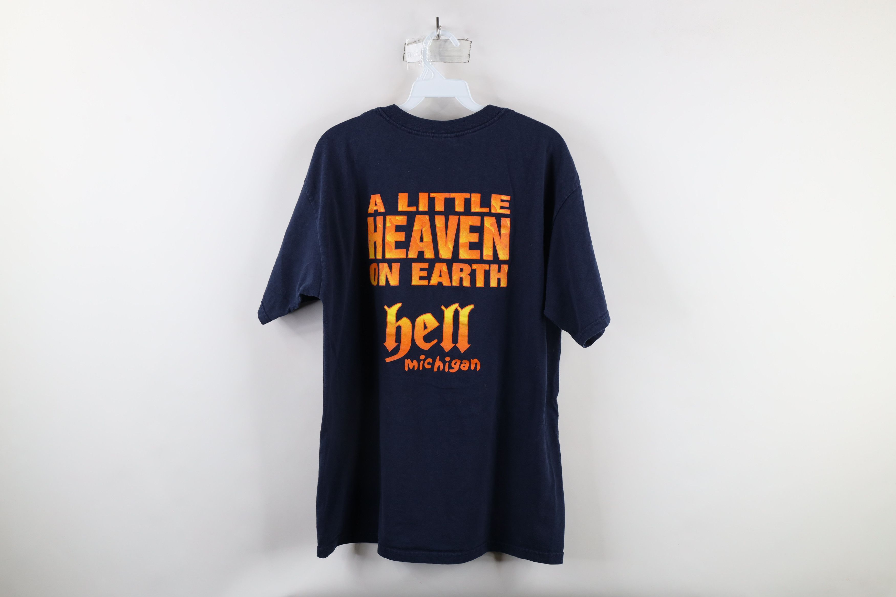 Vintage Vintage 90s Streetwear Hell Michigan Heaven On Earth T-Shirt Size US L / EU 52-54 / 3 - 7 Thumbnail