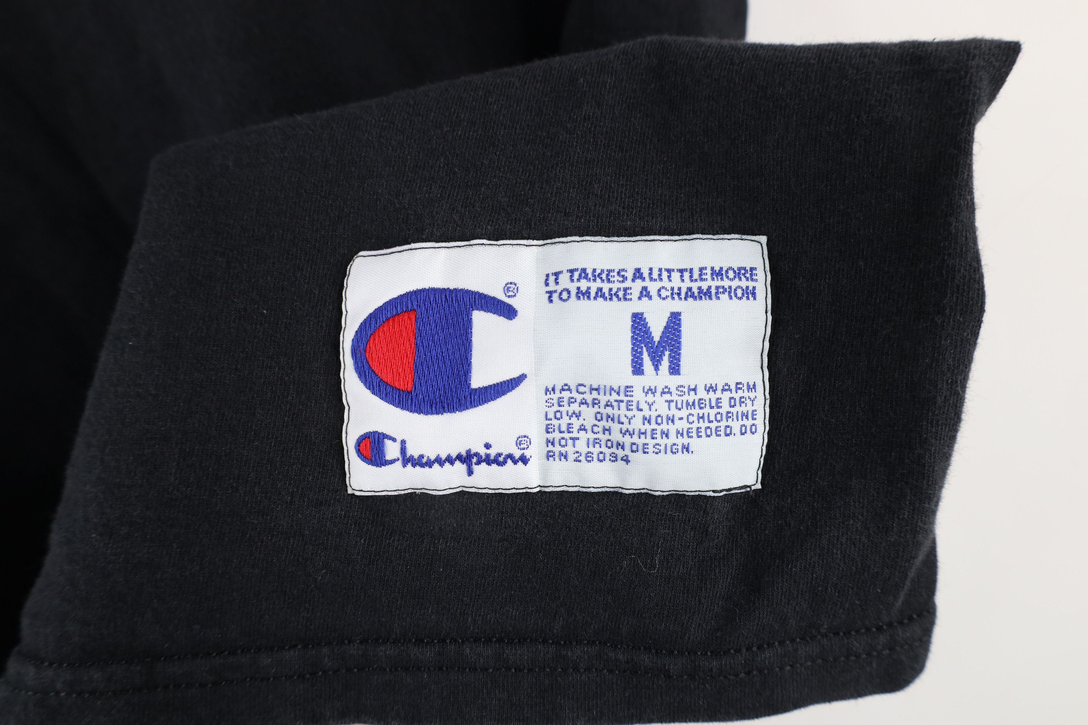 Champion × Vintage Vintage 90s Champion Spell Out Sleeveless Muscle T-Shirt Size US M / EU 48-50 / 2 - 5 Thumbnail