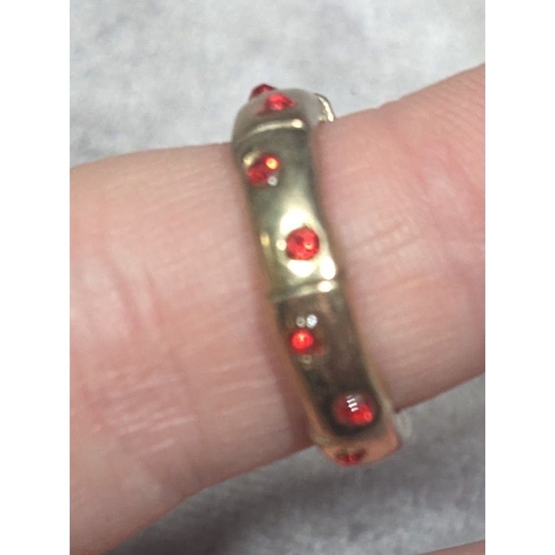 Other Red Rhinestone Gold Tone Funky Stretch Ring Size 6 1/4 Size ONE SIZE - 8 Thumbnail